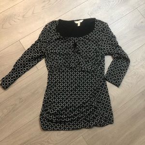 Banana Republic 3/4 sleeve patterned top Sz S
